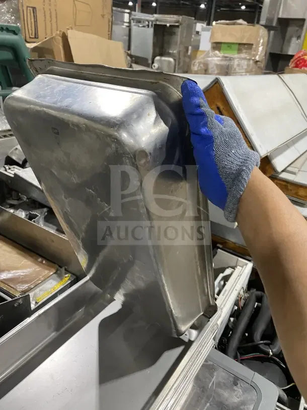 Commercial stainless steel baking tray, durable, good condition, 8X auction lot. Ideal for high-volume baking.