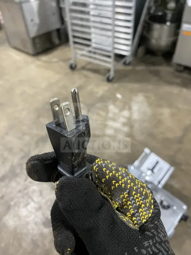 Avantco Commercial Countertop Semi Automatic Meat Slicer, Model 250ES10, 10-inch stainless blade, 110/120V plug shown.