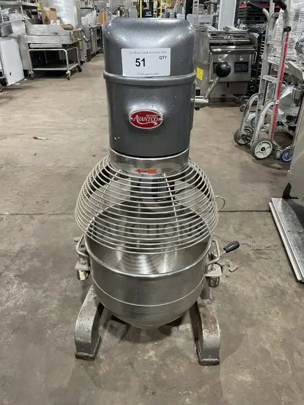 Avantco Commercial Stainless Steel 30 QT Planetary Stand Mixer, Model 177MX30H, 1 Phase, 120V, in used condition.
