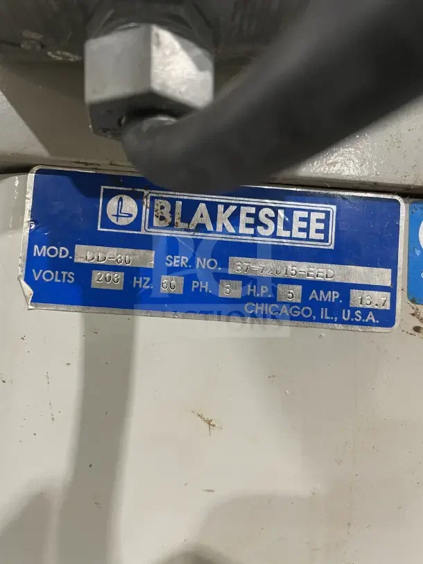 Blakeslee DD 80 commercial mixer, model DD 80, serial 3772015-EED, with stainless bowl guard, 208V, 3-phase, metal label.