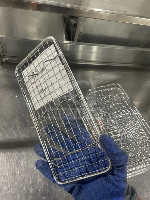 Vollrath Commercial Stainless Steel 1/3 Size Wire Pan Grate, new condition, durable grid pattern, ideal for kitchens.