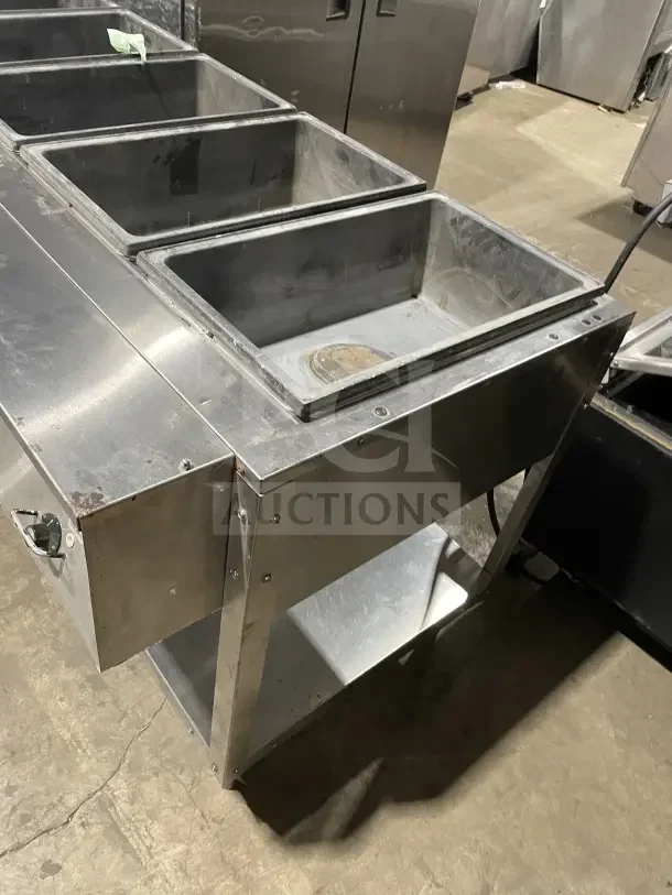 Vollrath ServeWell 5-Well Electric Hot Food Table, Model 38119, stainless steel, commercial use, 208-240V, used condition.