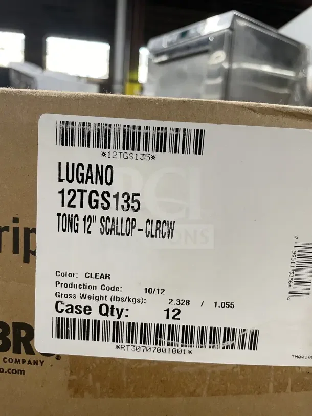 Cambro Lugano 12" clear polycarbonate scallop grip tongs box, case quantity 12, marked 12TGS135, new condition.