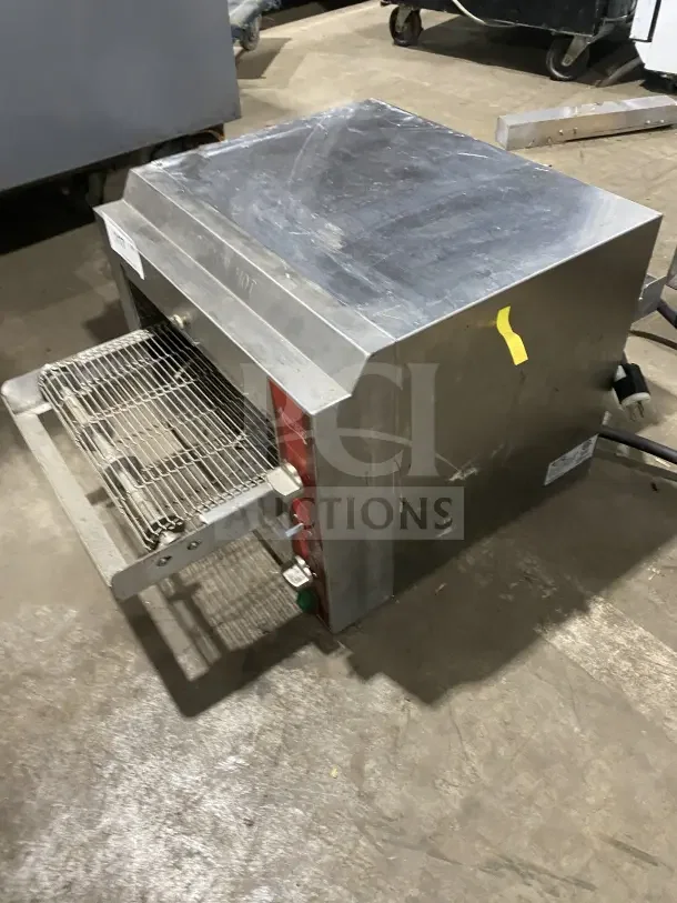 Avantco TT-P14-240 stainless steel electric conveyor pizza oven, 14", countertop model, 240V, used condition.