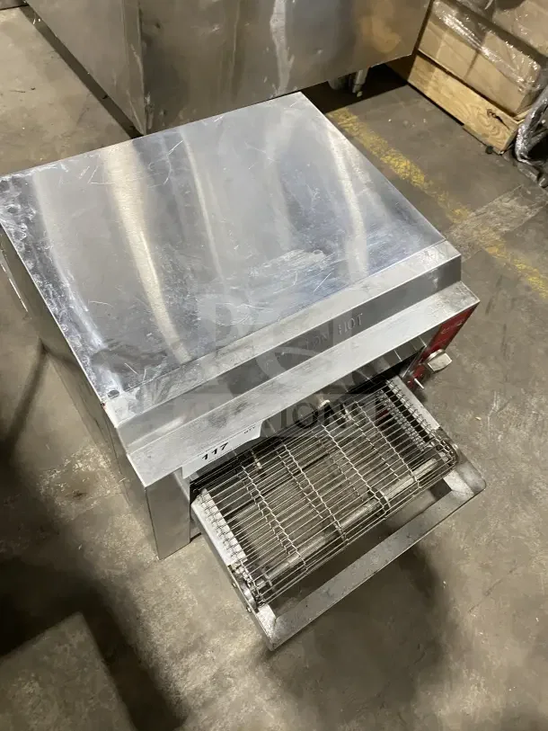 Avantco Commercial 14" Stainless Steel Conveyor Pizza Oven Model TT-P14-240, 240V, showing wear, with visible number tag 117.