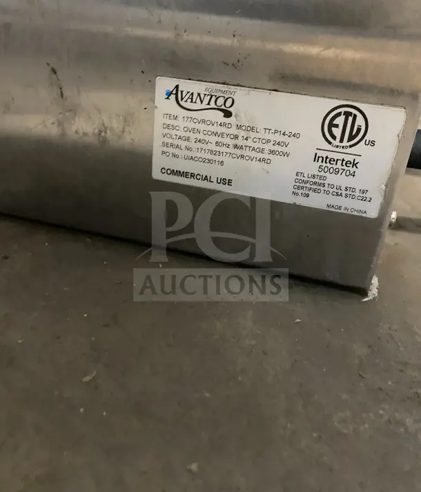Avantco 14" stainless steel electric conveyor pizza oven, model TT-P14-240, 240V, commercial use label shown.
