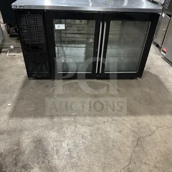 Perlick BBS60 commercial stainless steel 2-door bar cooler with chrome wire rack, glass doors, and casters. Model SN: 713287.