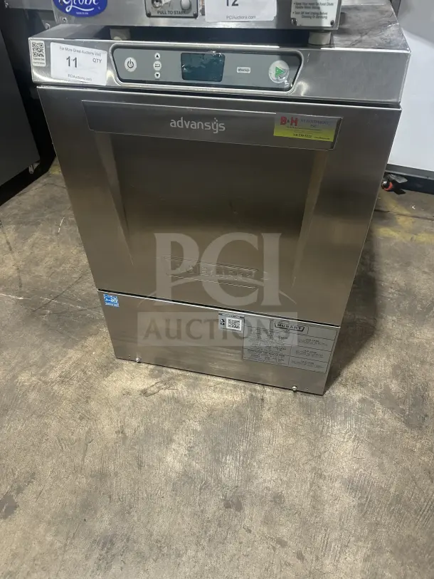 Hobart Advansys LXe Series commercial dishwasher, model LXER, stainless steel, electric, 120/208-240V, 1 Phase, SN: 231246445.