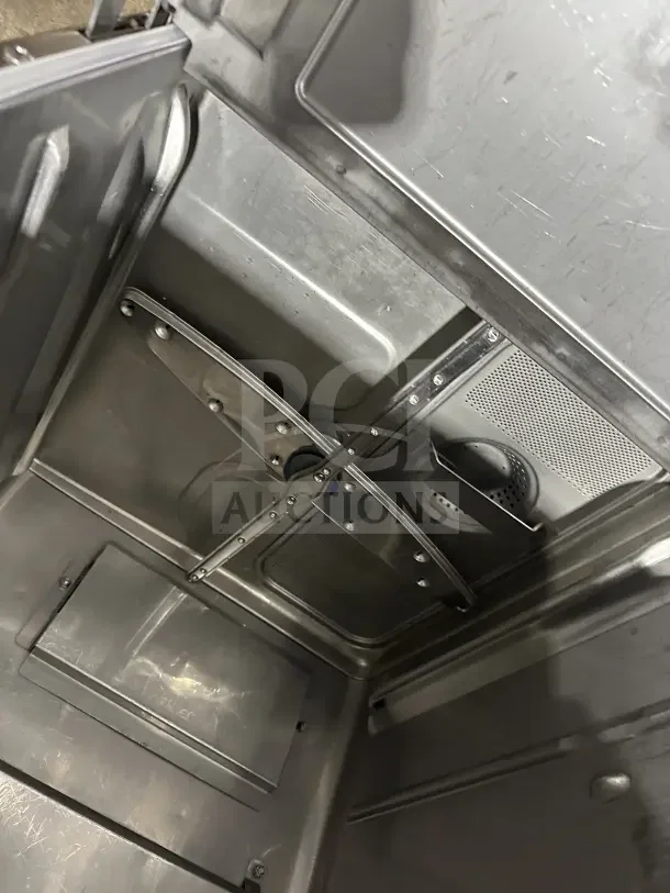 Hobart Advansys LXe LXER dishwasher interior, stainless steel construction, commercial-grade condition.
