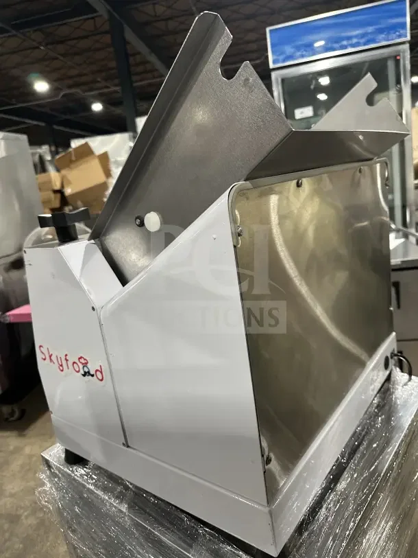 Skyfood CLM400 white 16" countertop dough roller and sheeter, 2018 model, single pass, 110V, serial number 268727000279, excellent condition.
