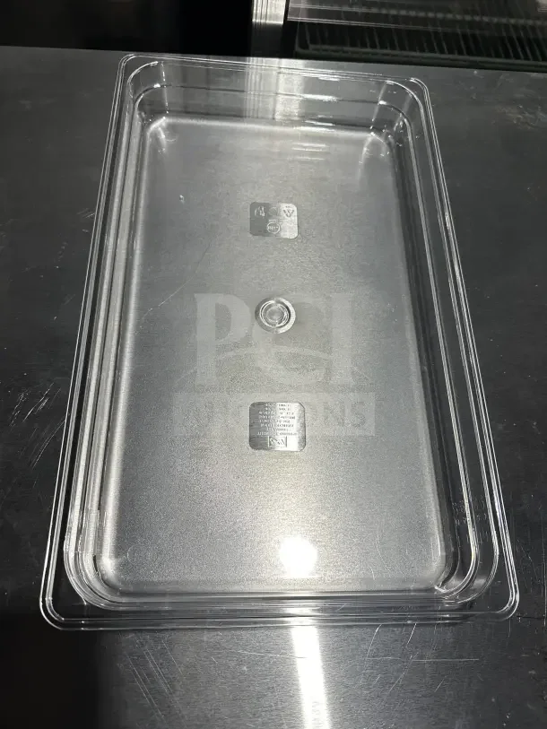 Brand new Thunder Group PLPA8002 clear polycarbonate food pan, full size, 2-1/2" deep, pristine condition, commercial use.