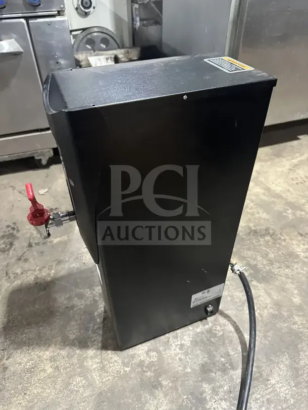 Bunn H5X commercial hot water dispenser, stainless steel, with digital controls, 208V, 1 phase, in good condition.