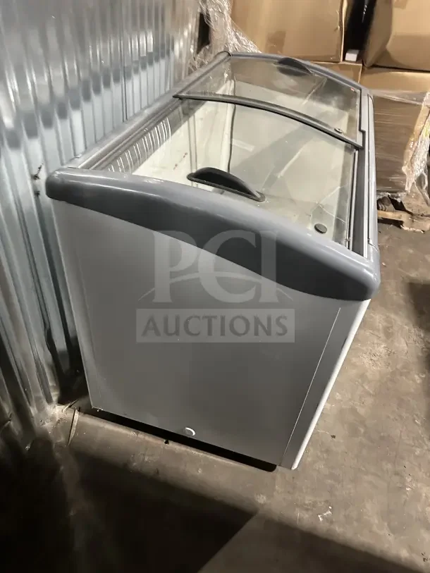 Ojeda USA NBH61 mobile ice cream freezer, 120V, glass top, electric, commercial use, white exterior, good condition.