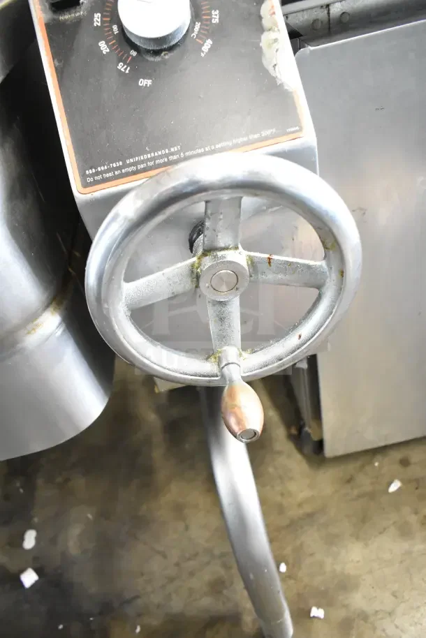 2022 Groen BPM-15EC electric braising pan, 15-gallon capacity, manual tilt, in good condition, 208V, 3-phase.