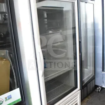 True TSCI-600R-G-PH Commercial Cooler, 2021, single door, reach-in, glass front, 115V, excellent condition.