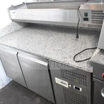 KoolMore KM-RPPS-2D59-GRT 59 in. pizza prep station with granite top, stainless steel pan holder, commercial casters, 115V.
