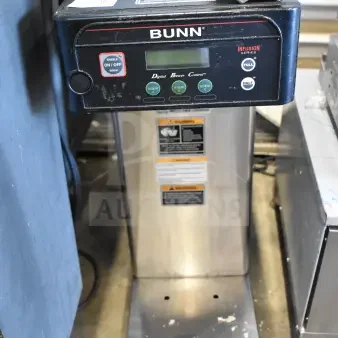 Bunn ICB-DV 36600.0400 countertop iced tea machine, 120 volts, 1 phase, digital controls, visible labels, used condition.
