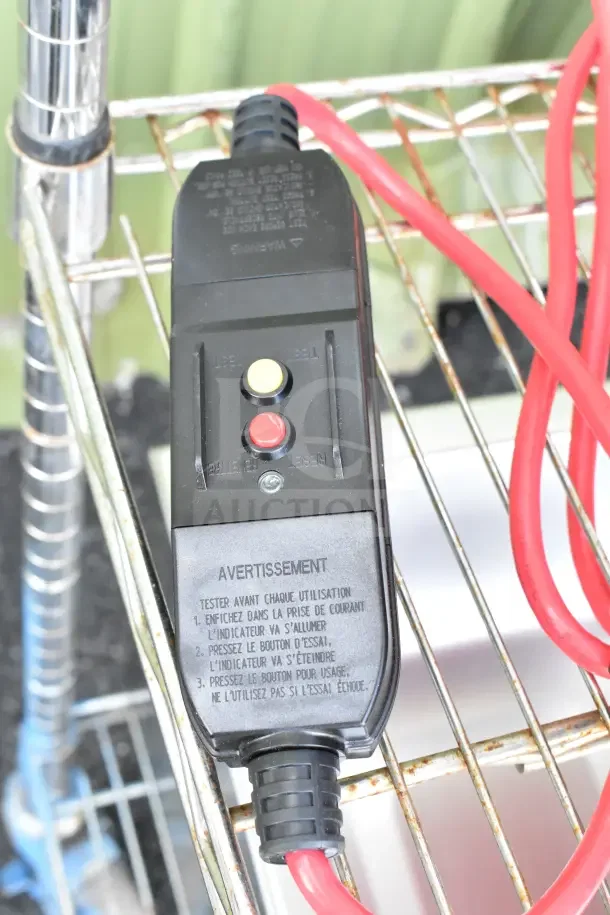 VitaMix VM0224 immersion blender head, brand new scratch and dent condition. Labels display usage instructions in French.