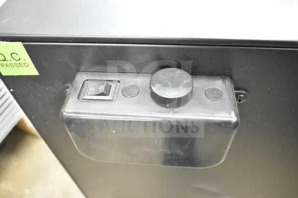 BRAND NEW Galaxy 177CRG3B black countertop display merchandiser control panel. Scratch and dent condition. QC passed tag visible.