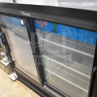 2020 True GDM-41SL-48-HC-LD commercial reach-in cooler, 2 glass doors, logo decals, interior shelves, 115V, 1 phase.