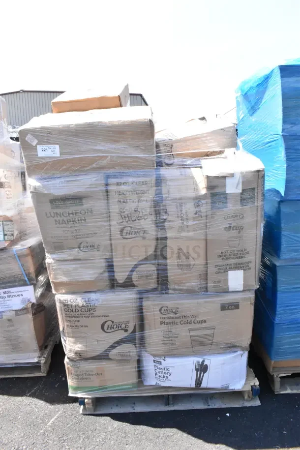 Pallet with 22 new scratch and dent items, including cold cups and containers. Labeled boxes indicate brands and contents.