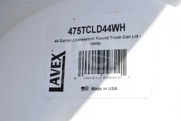 Alt text: Lavex 44-gallon commercial round trash can lid label, model 475TCLD44WH, white, Made in USA.