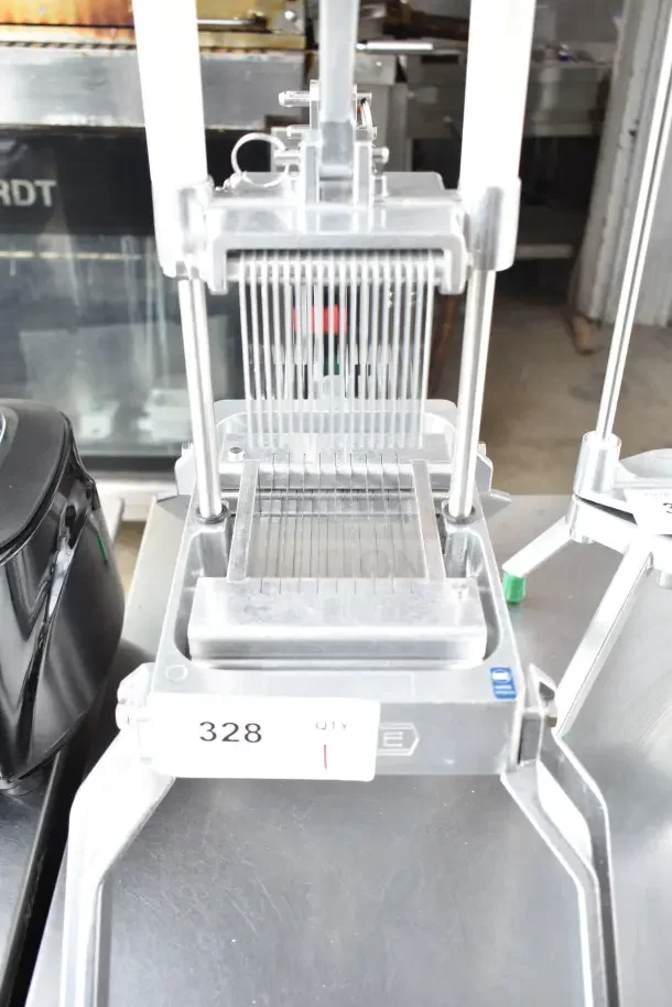 BRAND NEW Garde 181ONSLC316 3/16" slicer for onions/produce, minor scratches. Visible label: "328 QTY 1."