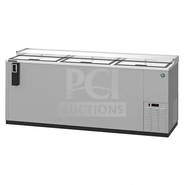 Brand new Hoshizaki CC80-S horizontal bottle cooler, 115 volts, 1 phase. Late model with minor scratches and dents.