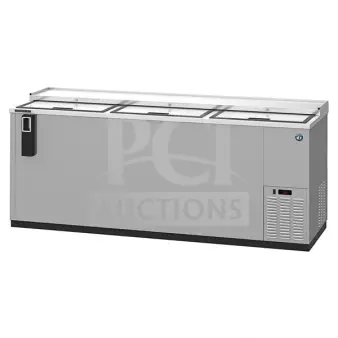 Brand new Hoshizaki CC80-S horizontal bottle cooler, 115 volts, 1 phase. Late model with minor scratches and dents.