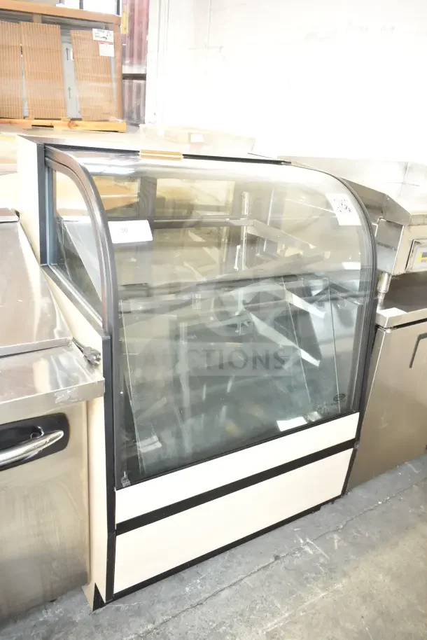 Federal CGR3652 commercial deli display case merchandiser, 120 volts, 1 phase, curved glass, stainless steel, excellent condition.