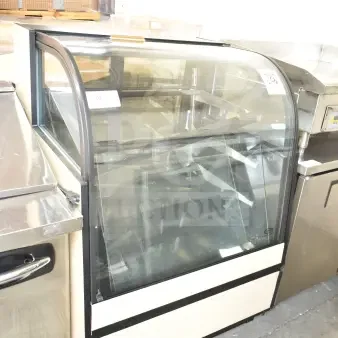 Federal CGR3652 commercial deli display case merchandiser, 120 volts, 1 phase, curved glass, stainless steel, excellent condition.