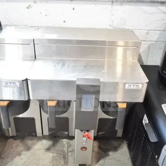 Fetco CBS-2132-XTS dual coffee machine, stainless steel, touchscreen, 200-240V, 1 phase, excellent condition.