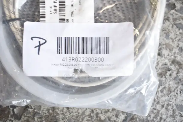 Bag with barcode labeled "Hatco R02.22.003.00 Kt Assy Ent-Ele, 1200W 240V 6" Sq," containing a new gasket.