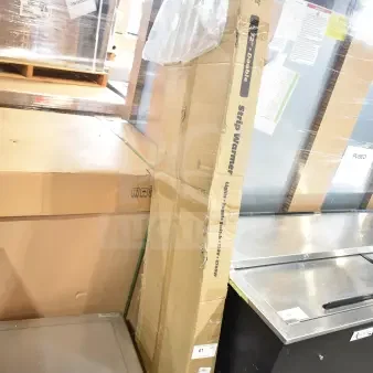 Brand new ServIt 72" lighted double strip warmer in original packaging. Features dual toggle controls, 120 Volts, 1 Phase.