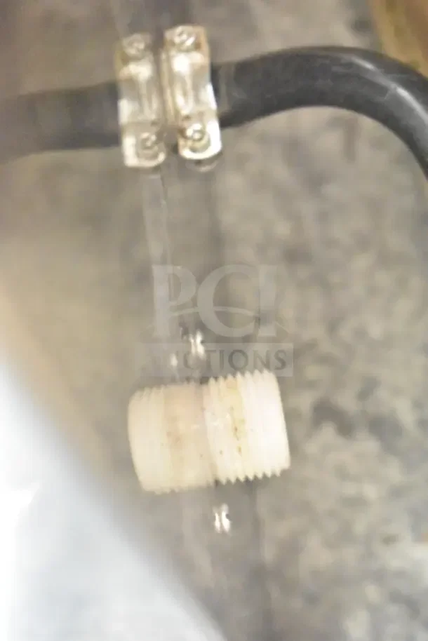 2019 Bunn IC3-DBC iced tea machine, 120V, 1 phase, with visible hose connector. Commercial-grade condition.