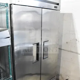 True Commercial 2 Door Reach In Cooler, stainless steel, 115 volts, 1 phase, by True, in good condition.