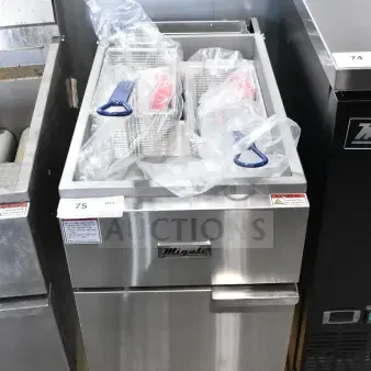 Migali C-F50-LP Commercial Propane Deep Fryer, brand new, 120,000 BTU, includes baskets, stainless steel, serial C-F50-LPUSB2CPBU001.