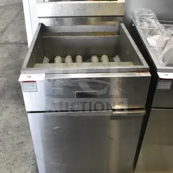 2025 Migali C-F75-NG deep fat fryer, 75 lb capacity, 170,000 BTU, natural gas, stainless steel, model C-F75-NG, commercial use.