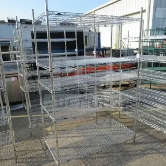 One Metro Shelf With 5 Shelves. 48X24X75