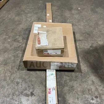 BRAND NEW IN THE BOX!! Metro Super Erecta 24